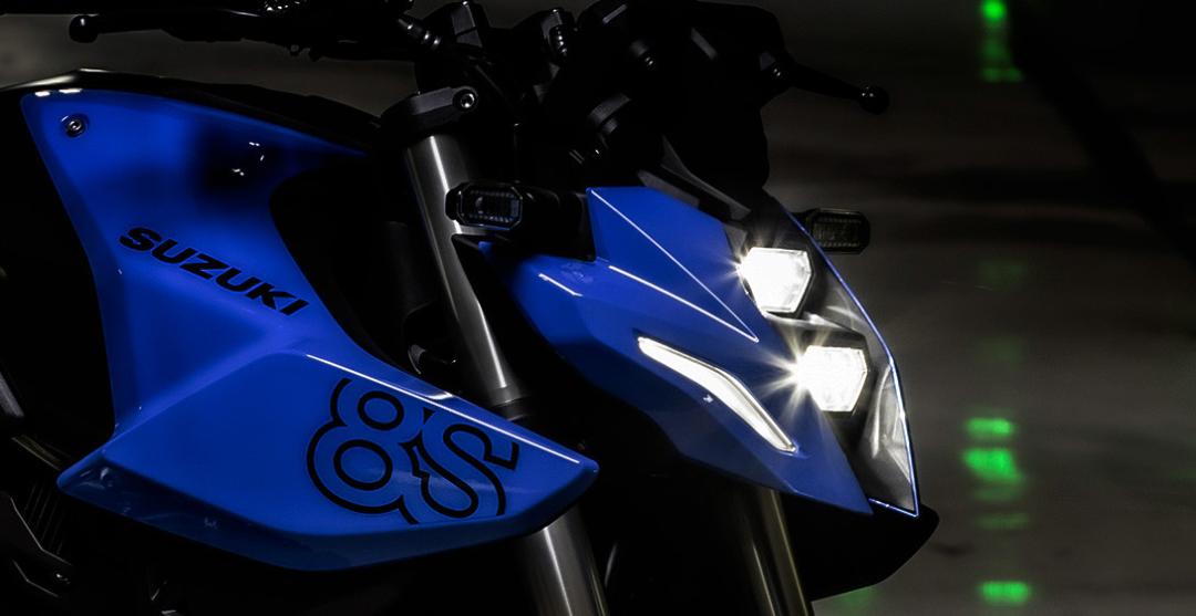 Moto Suzuki GSX-8S